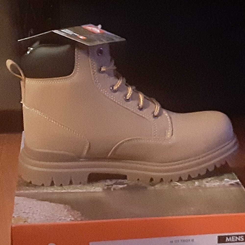 Ozark Trail Men's Boots - Picture 2 of 3